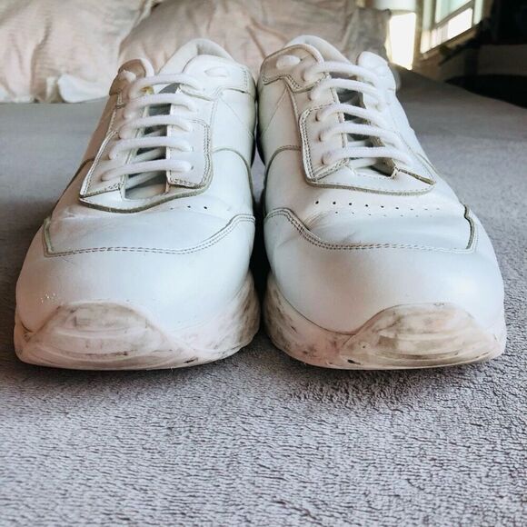 Women for Common Projects White Urban Sneakers - Picture 6 of 12